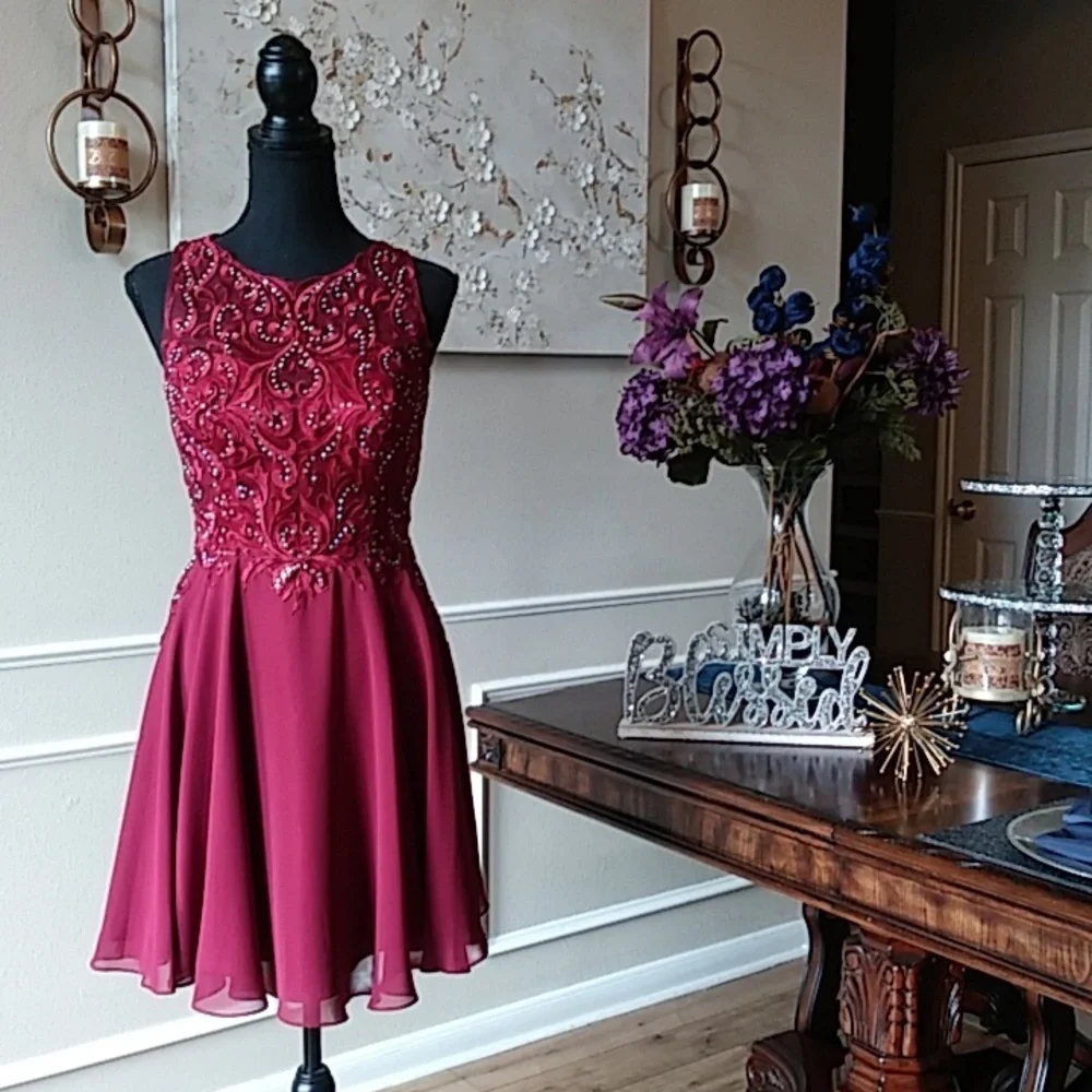 Eureka Fashion Embellished Chiffon A-line Cocktail Mini Dress. Size M - Picture 7 of 17